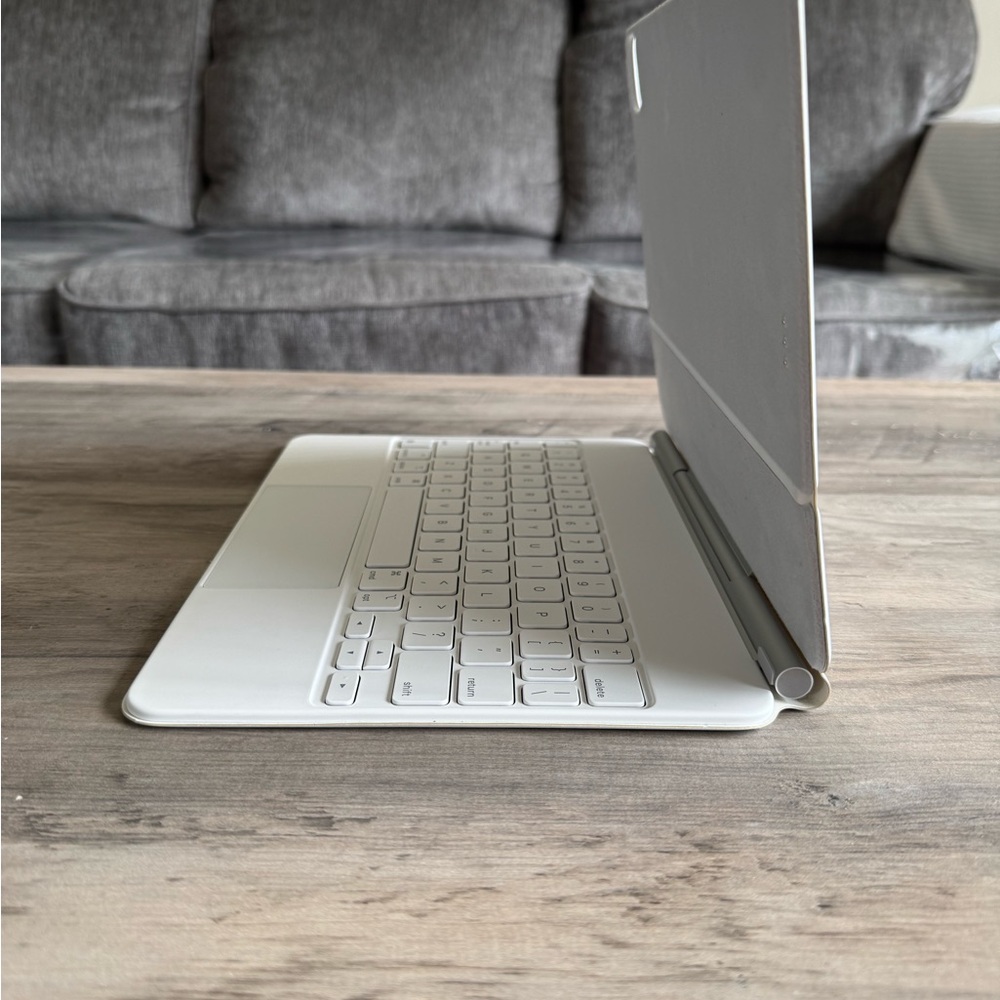 ❗️Sold❗️Apple Magic Keyboard - Picture 5 of 10